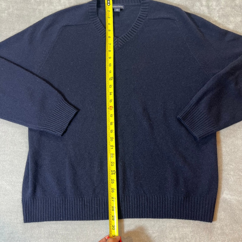 Lands End Mens XL Navy Blue V-Neck Wool Cashmere Pullover Sweater Made in Japan - Picture 3 of 7